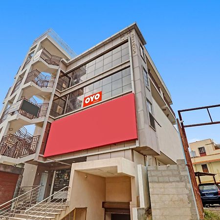 Hotel O Gn Nelli Suites Бангалор Экстерьер фото
